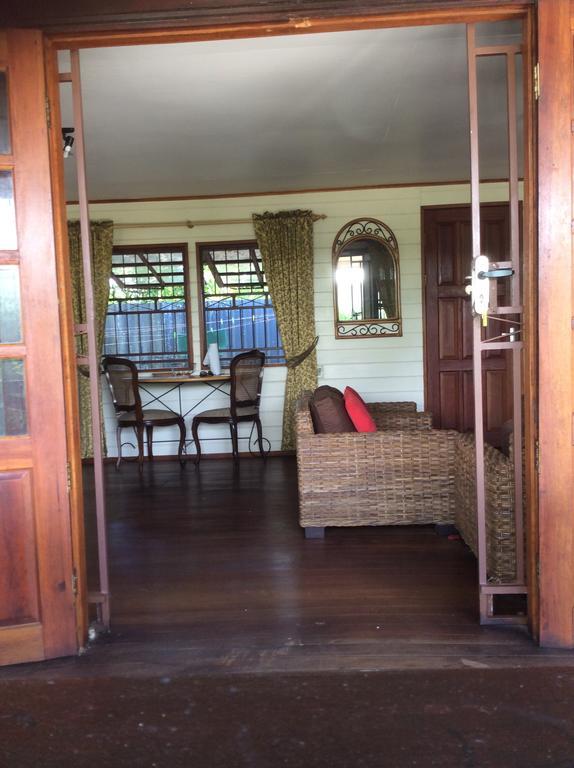 Bamboe Villa Meerzorg Luaran gambar