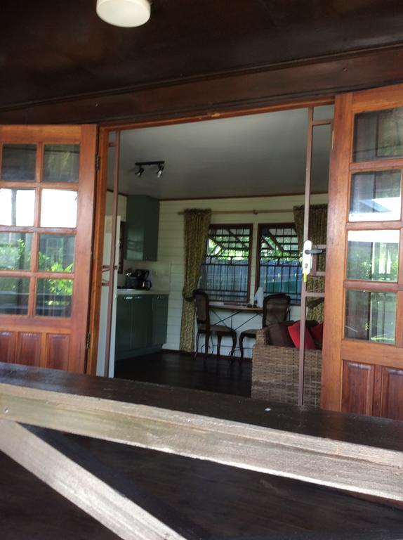Bamboe Villa Meerzorg Luaran gambar