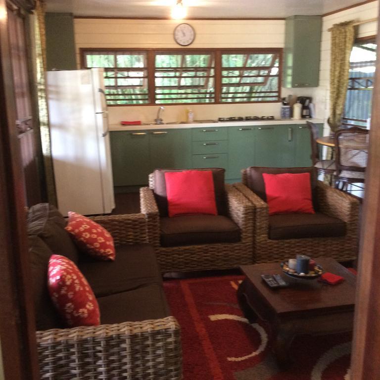 Bamboe Villa Meerzorg Luaran gambar